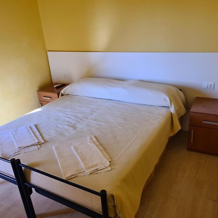 New Napoleonico Otel Bondeno Dış mekan fotoğraf